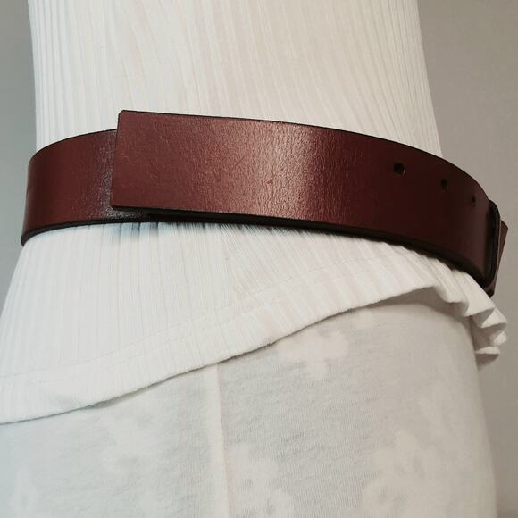 Heavy Leather Belt 34 Waist Off Center Pin And Punch Holes Caramel Brown - Picture 4 of 12